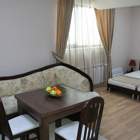 Kamelia Complex Hotel 4*